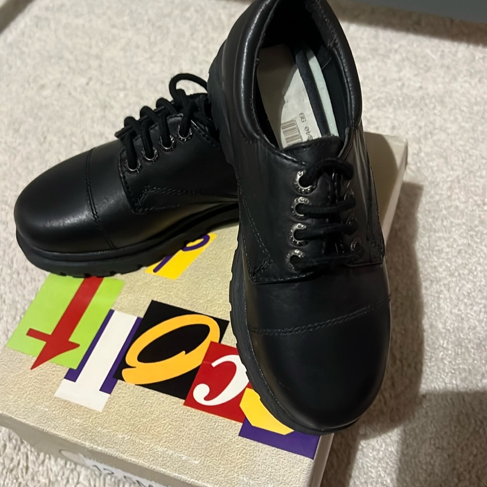 Boys Black Leather Shoes (12.5)